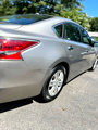Used 2015 Nissan Altima 2.5 S w/ Display Audio Package image 5