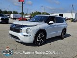 Used 2022 Mitsubishi Outlander SEL image 3