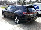 Used 2024 Volkswagen Atlas SE image 2