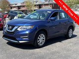 Used 2017 Nissan Rogue S image 3