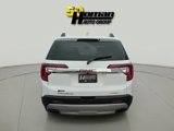 Used 2023 GMC Acadia SLT image 4