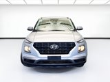 Used 2021 Hyundai Venue SE image 2