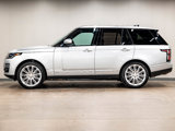 Used 2019 Land Rover Range Rover image 2