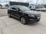 Used 2019 Lincoln MKC Select w/ Select Plus Package image 2