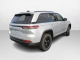 New 2025 Jeep Grand Cherokee Altitude image 3