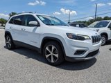 Used 2019 Jeep Cherokee Limited image 2