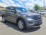 Used 2022 Ford Explorer XLT w/ Equipment Group 202A image 3