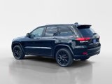 Used 2022 Jeep Grand Cherokee Laredo X image 4