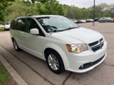 Used 2019 Dodge Grand Caravan SXT image 3