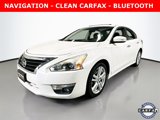Used 2013 Nissan Altima 3.5 SV w/ Navigation Pkg image 2