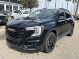 Used 2024 GMC Terrain SLE w/ Driver Convenience Package image 3