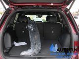 New 2025 Jeep Grand Cherokee Limited w/ Black Appearance Package image 4