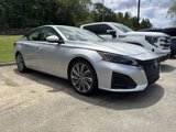 Used 2023 Nissan Altima 2.5 SL image 3