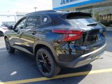 New 2025 Chevrolet Trax ACTIV w/ Sunroof Package image 4