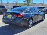 Used 2022 Nissan Altima 2.5 S image 2