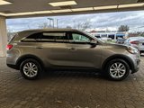 Used 2016 Kia Sorento LX image 4