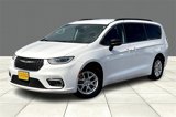Used 2022 Chrysler Pacifica Touring-L image 2
