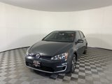 Used 2016 Volkswagen e-Golf SE image 5