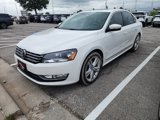 Used 2013 Volkswagen Passat TDI SEL Premium image 2