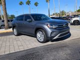 Certified 2021 Volkswagen Atlas Cross Sport SE image 2