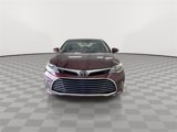 Used 2018 Toyota Avalon Limited image 4