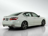 Used 2017 Honda Accord Sport image 5