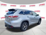 Used 2016 Toyota Highlander XLE image 3