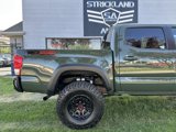 Used 2022 Toyota Tacoma TRD Off-Road image 6
