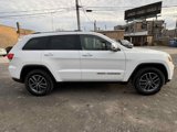 Used 2018 Jeep Grand Cherokee Limited image 4