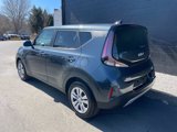 Used 2025 Kia Soul LX image 3