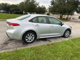 Used 2022 Toyota Corolla LE image 5