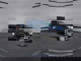 Used 2018 Nissan Titan SV image 2