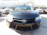 Used 2016 Toyota Camry LE image 2