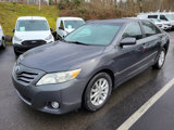 Used 2010 Toyota Camry XLE image 3