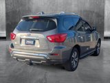 Used 2019 Nissan Pathfinder SV image 5