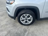 New 2025 Jeep Compass Latitude image 4