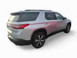 Used 2021 Chevrolet Traverse LT w/ LT Premium Package image 4