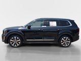 Used 2020 Kia Telluride S w/ S 8 Passenger Seating Package image 2