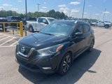 Used 2019 Nissan Kicks SR image 3