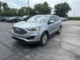 Used 2022 Ford Edge SEL w/ Convenience Package image 2