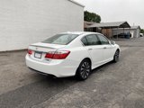 Used 2015 Honda Accord Touring image 2
