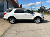 Used 2018 Ford Explorer XLT w/ Equipment Group 202A image 2