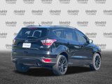 Used 2017 Ford Escape SE w/ Equipment Group 201A image 5