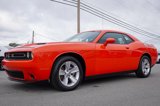 Used 2023 Dodge Challenger SXT image 2