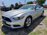 Used 2017 Ford Mustang Coupe image 5