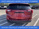 Used 2022 GMC Terrain SLE w/ Driver Convenience Package image 3