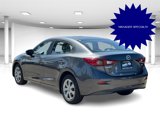 Used 2015 MAZDA MAZDA3 i SV image 3