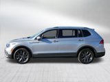 Certified 2022 Volkswagen Tiguan SE w/ Panoramic Sunroof Package image 4