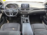 Used 2022 Nissan Altima 2.5 SV image 2