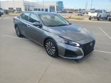 Used 2023 Nissan Altima 2.5 SV image 3